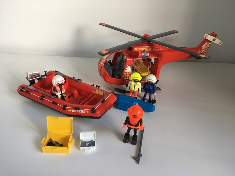 Playmobil sauveteurs hélico bateau pneumatique