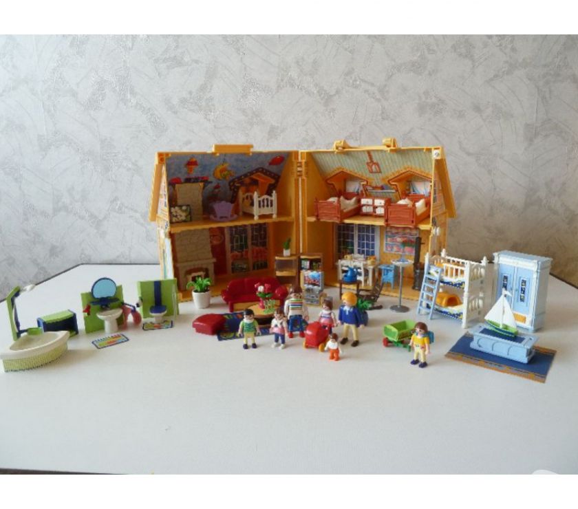 Maison playmobil meuble action