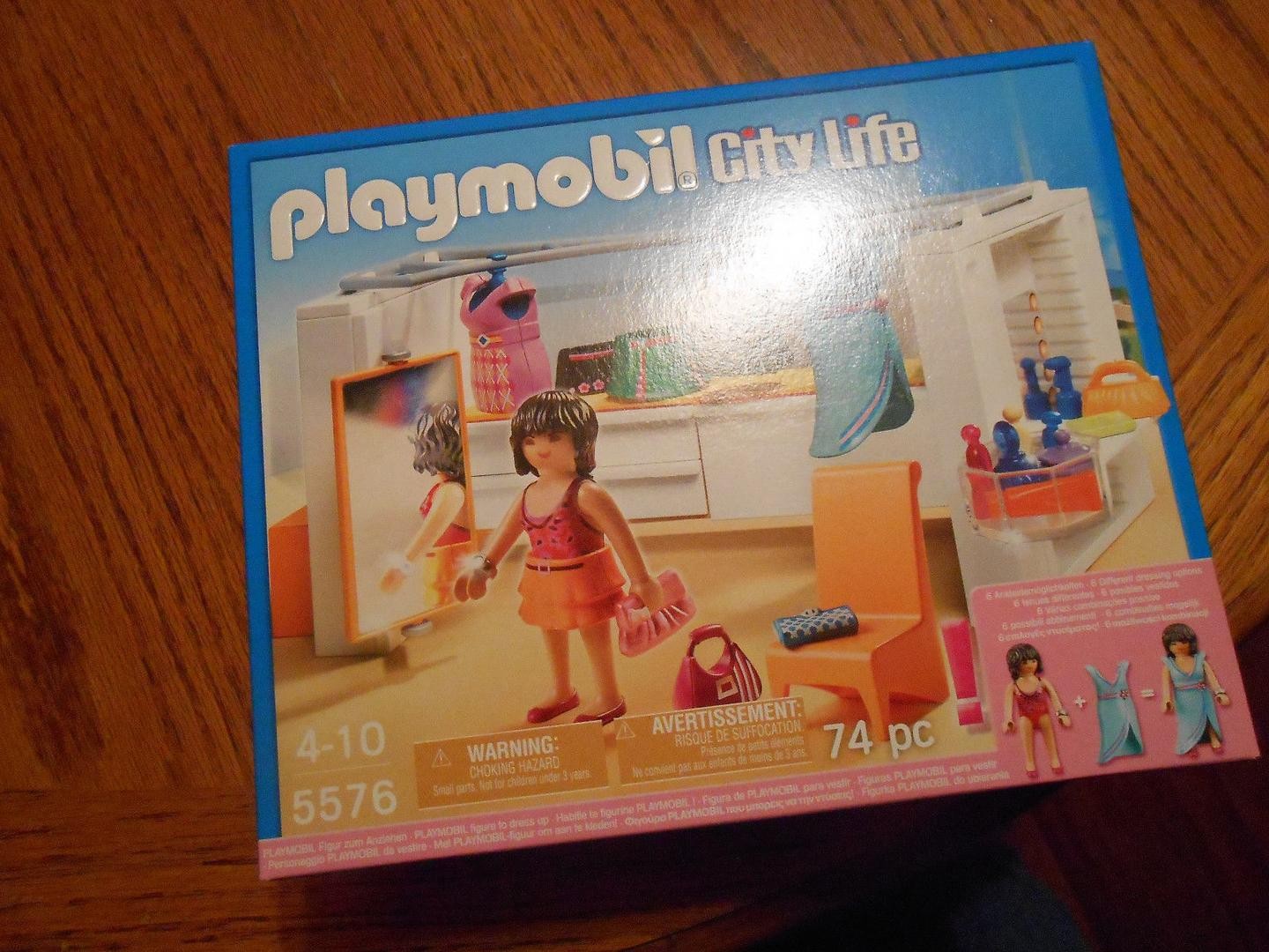 Playmobil city life dressing room