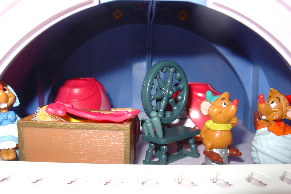 Playmobil princess castle kitchen