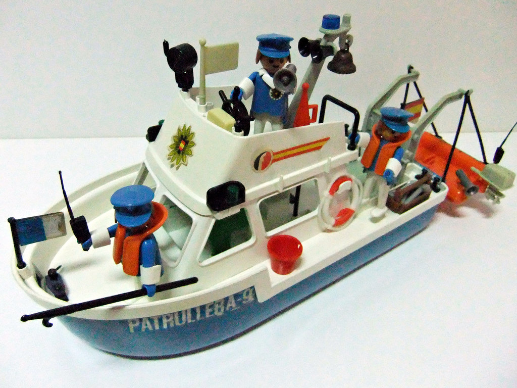 Bateau police playmobil 3539