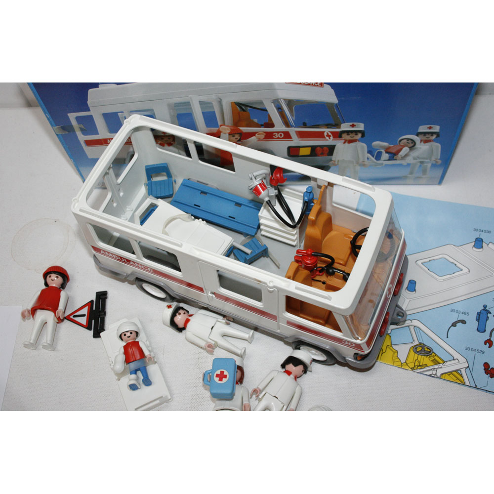 Playmobil ambulance ancienne