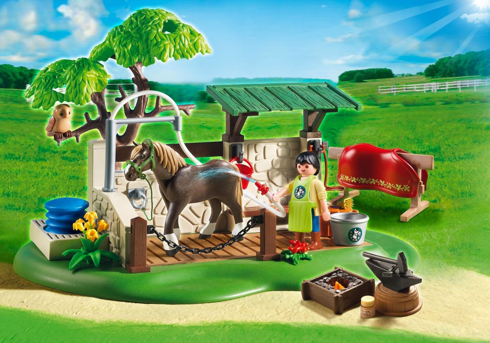 Playmobil box de lavage pour chevaux