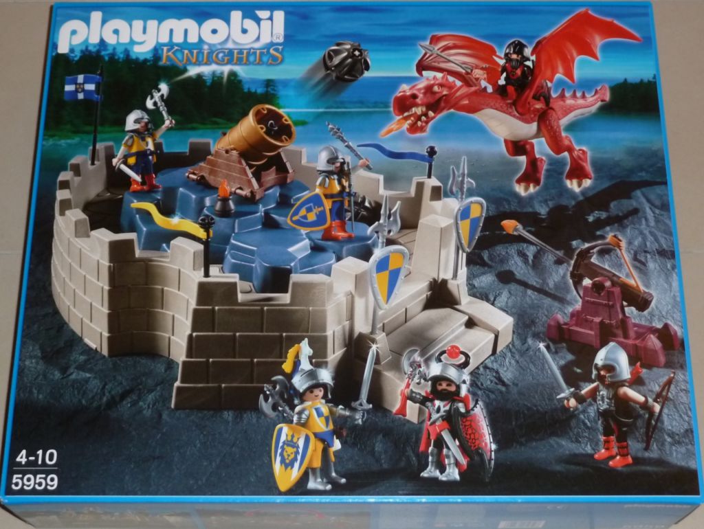 Playmobil castle with dragon