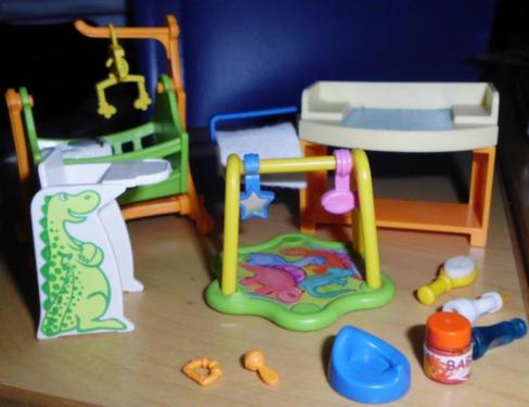 Playmobil dollhouse babyzimmer