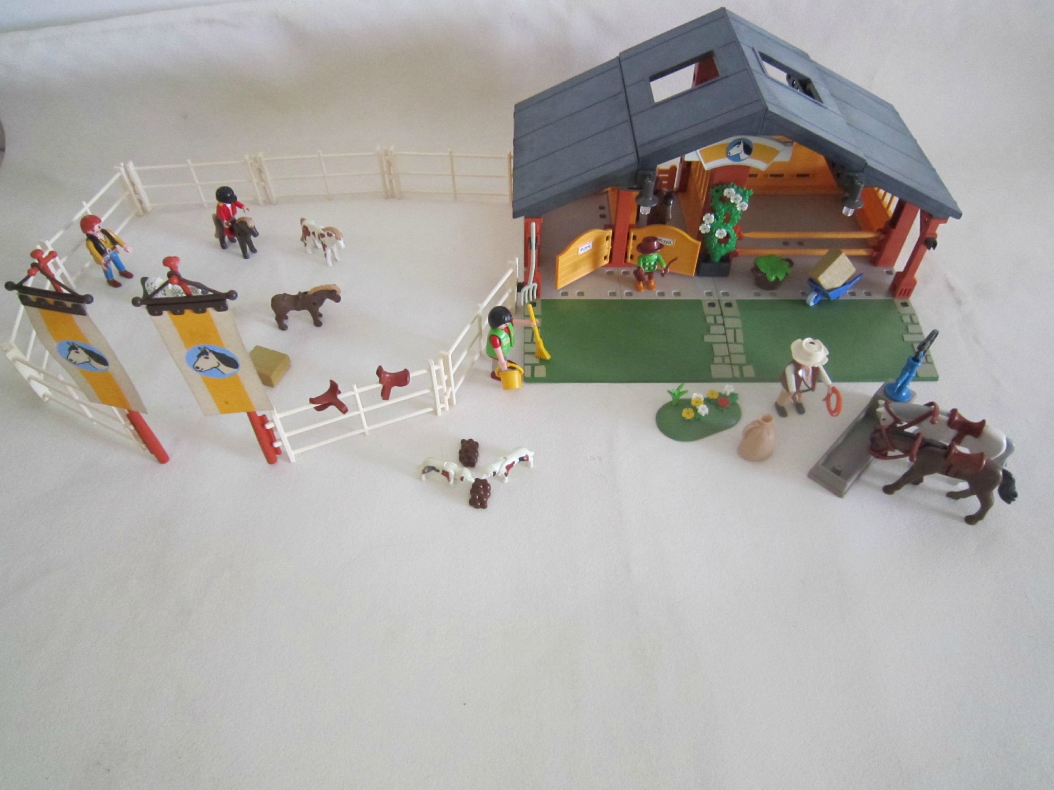 Centre equestre playmobil 3120 notice