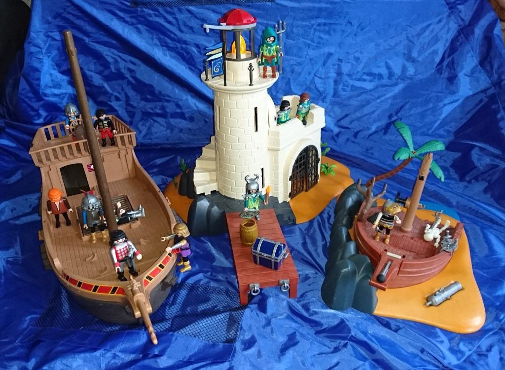 Playmobil pirate ship wreck