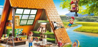 Playmobil camping lodge smyths