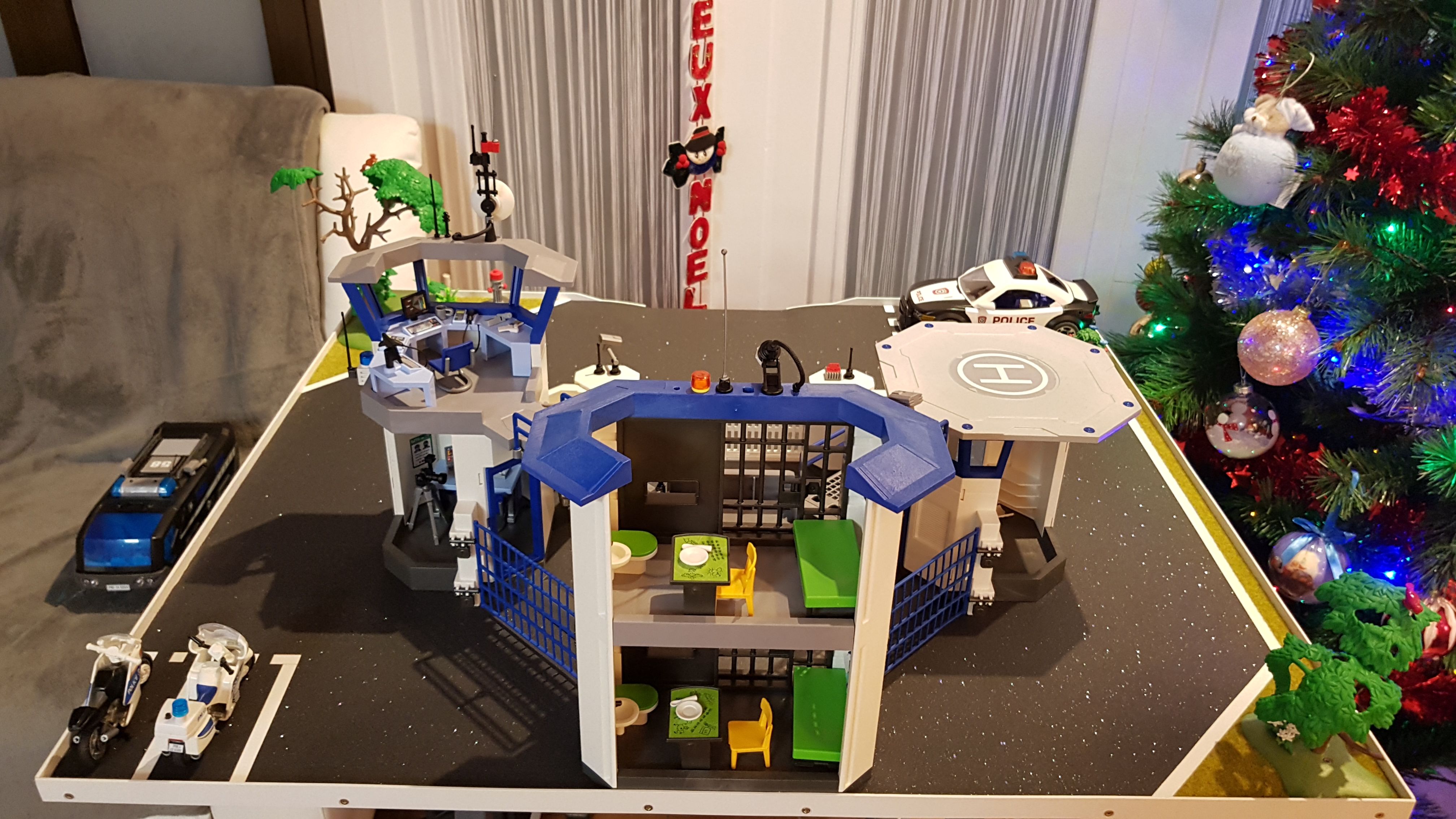 Playmobil commissariat 6919 pas cher