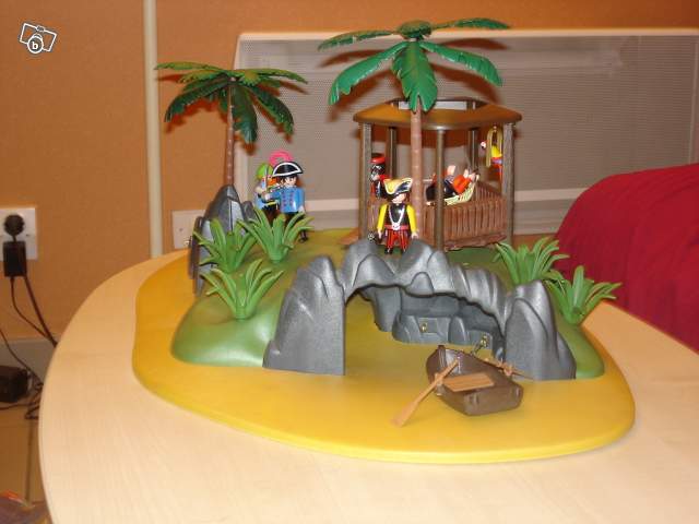Playmobil ile de pirate