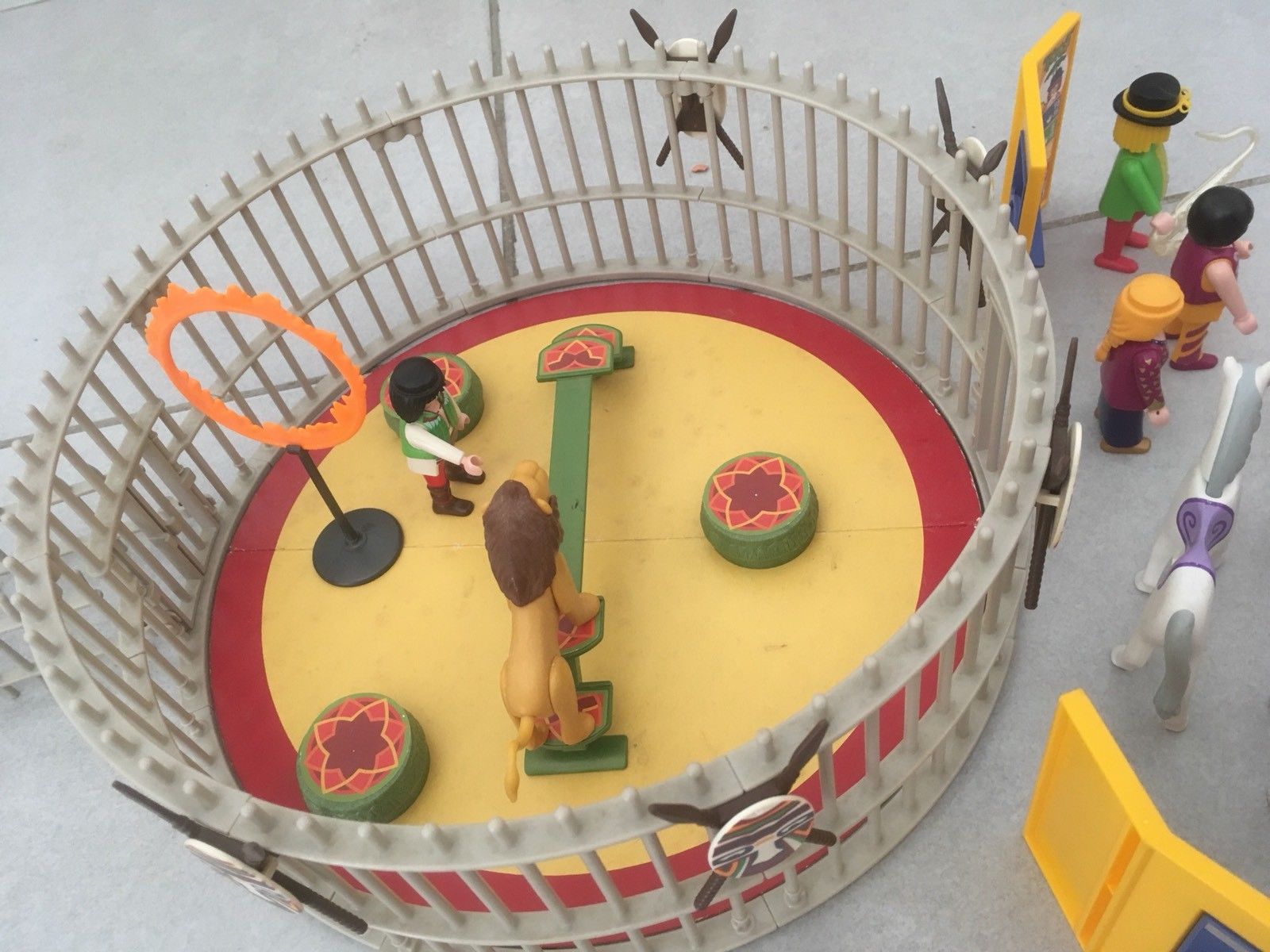 Playmobil cirque cage aux lions