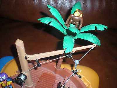 Playmobil bateau pirate echoue