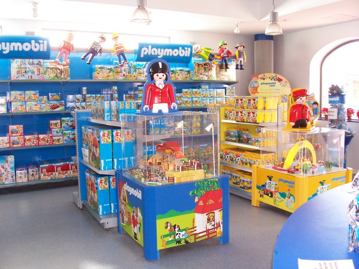 Playmobil fun park shop