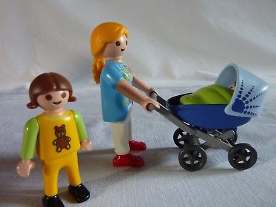 Playmobil personnage bebe