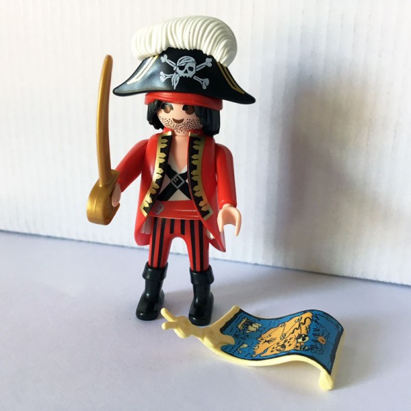 Playmobil pirate figurine