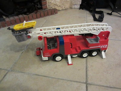 Playmobil camion pompier 3182