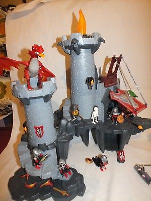 Playmobil donjon dragon rouge