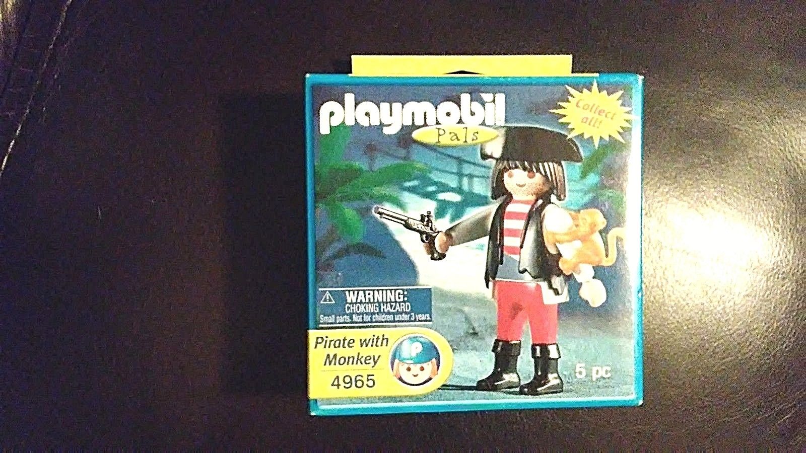 Playmobil mini pirate