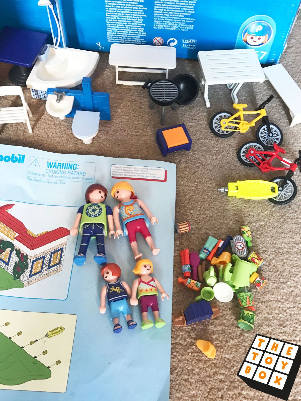 Playmobil summer fun family holiday home