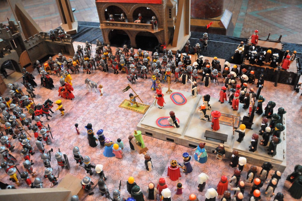 Exposition playmobil chateau de blois