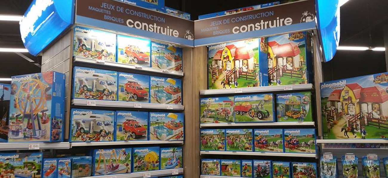 Magasin playmobil king jouet