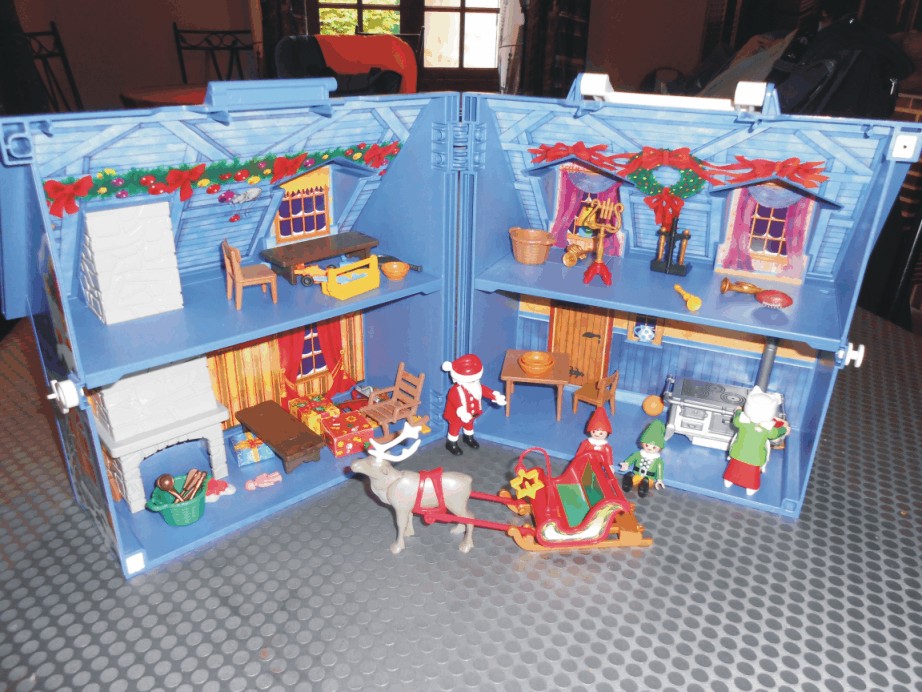 Playmobil maison pere noel
