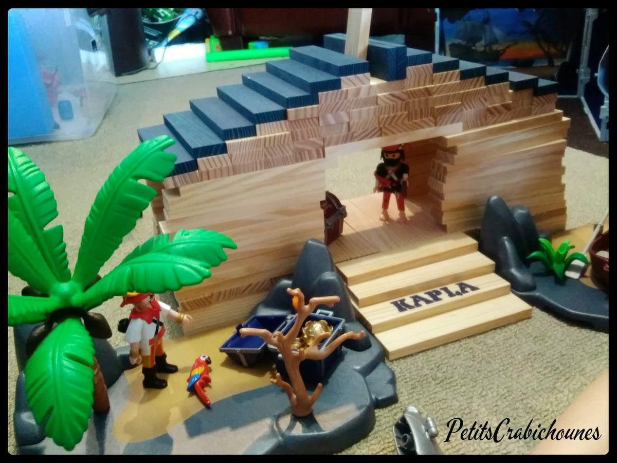 Maison playmobil en kapla