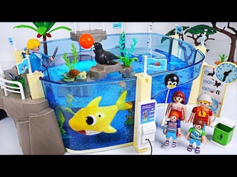 Playmobil family fun aquarium with sea animals