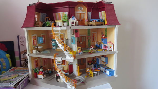 Maison playmobil pas cher d'occasion