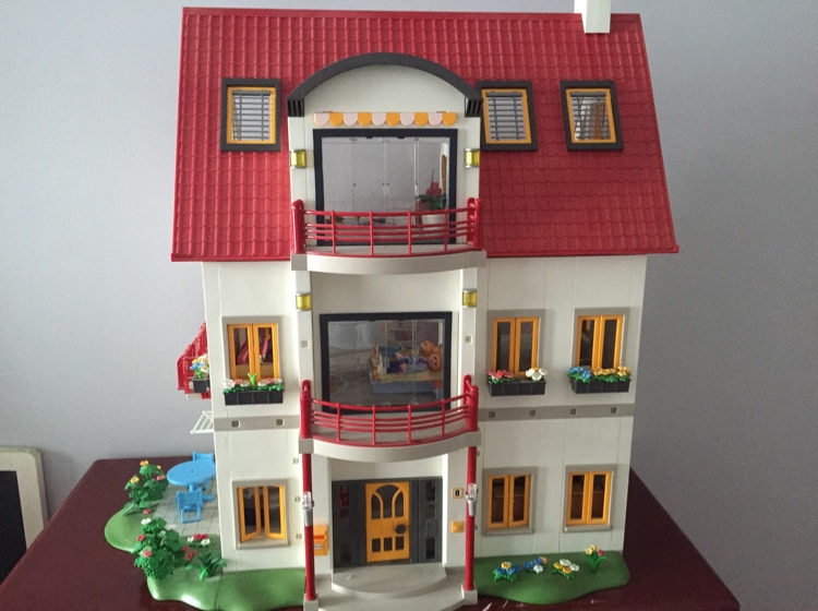 Maison playmobil à colorier