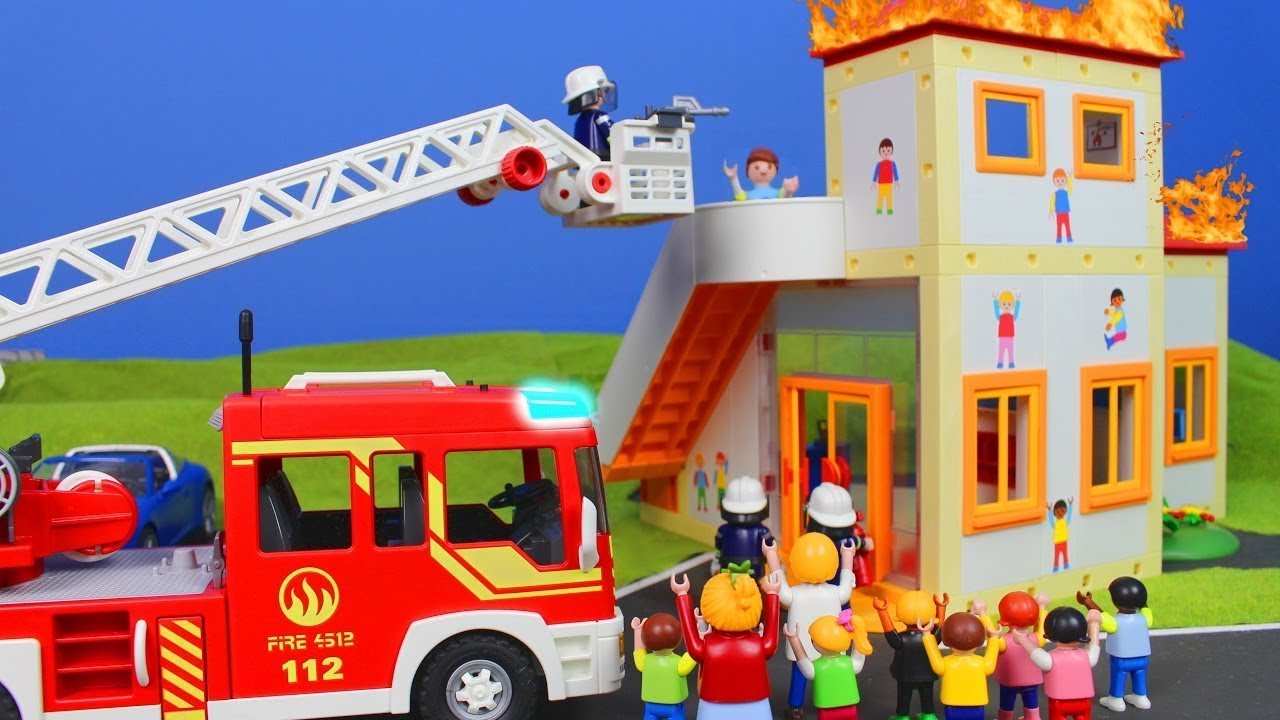 Playmobil en français la garderie