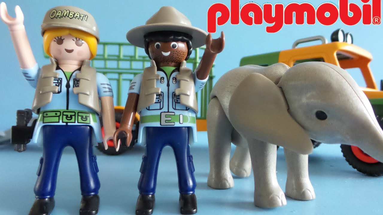 Playmobil elephant family