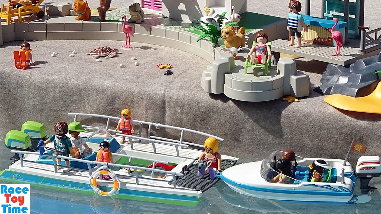 Playmobil family fun boat