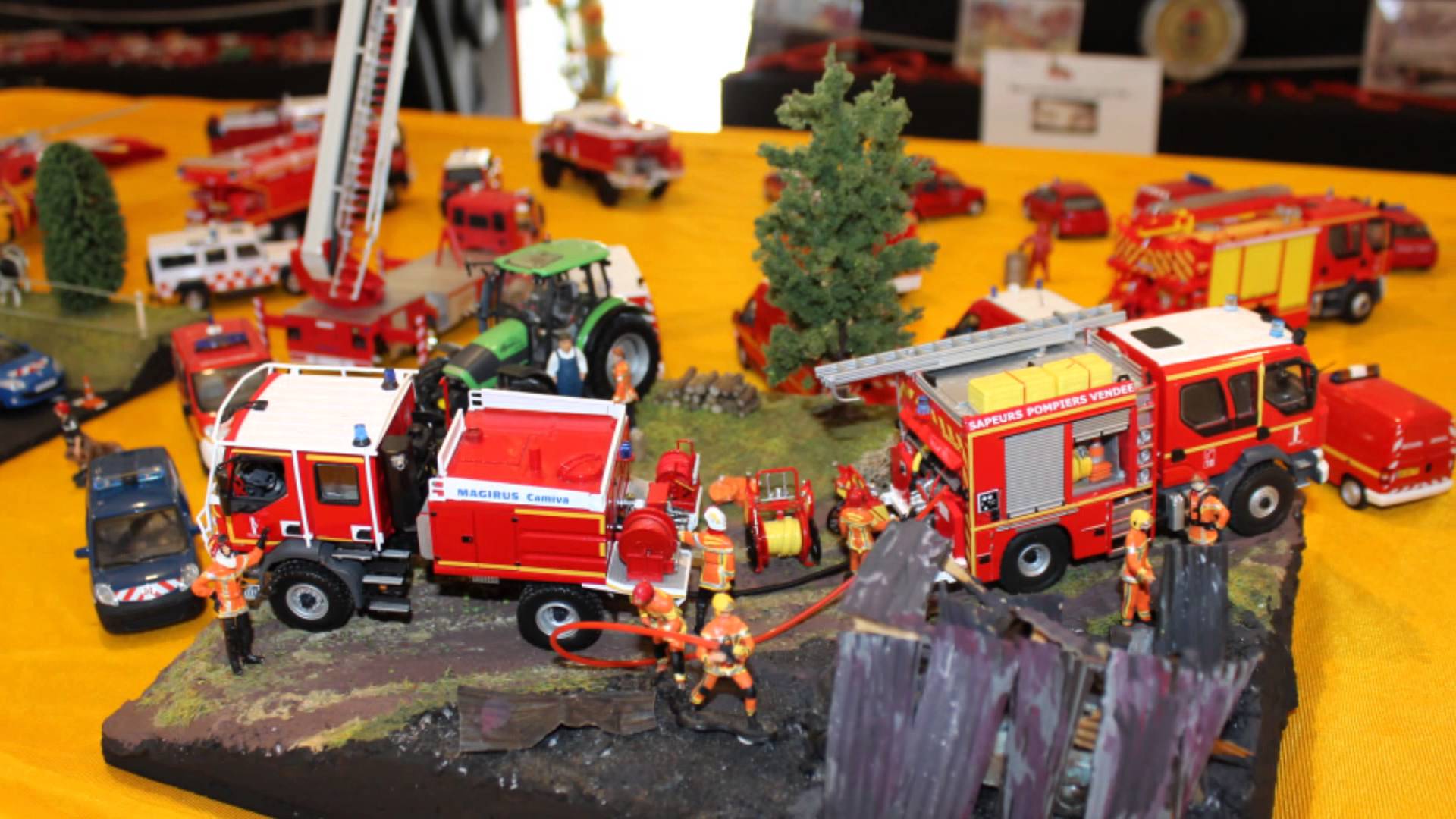 Video playmobil pompier 2015
