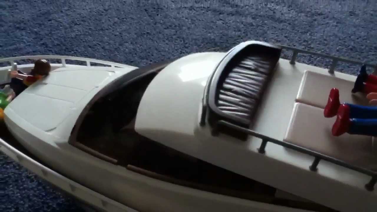 Playmobil yacht