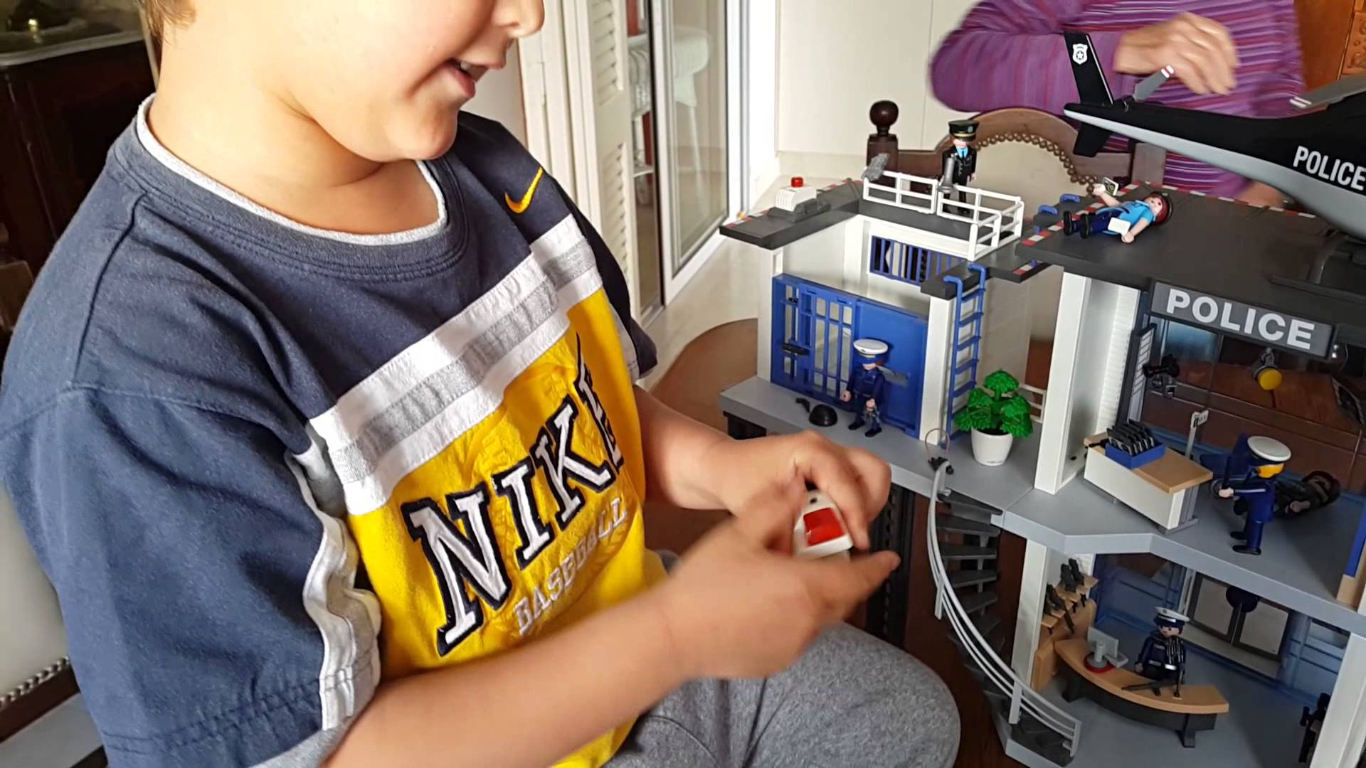 Playmobil city action - comisaría de policía (5182)