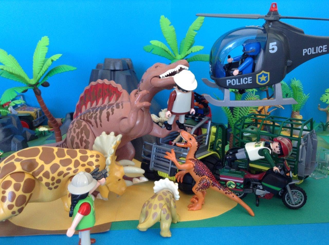 Playmobil bébé dinosaure