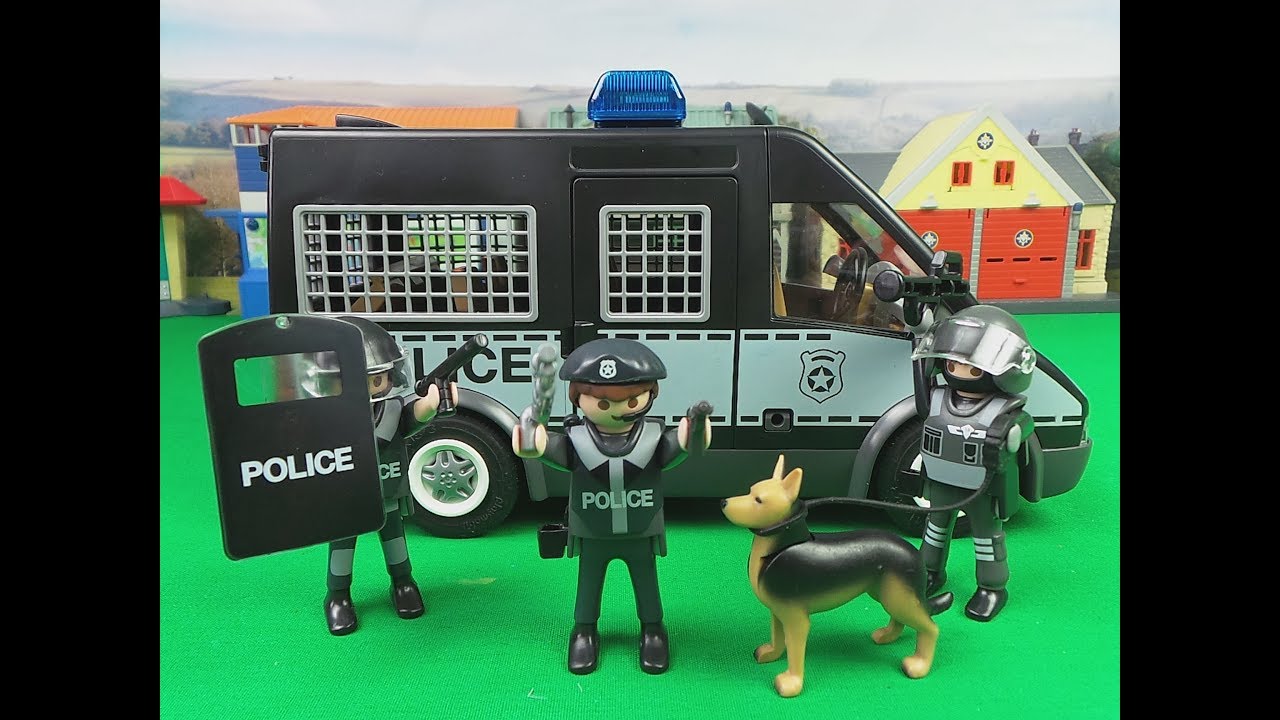 Playmobil police with dog