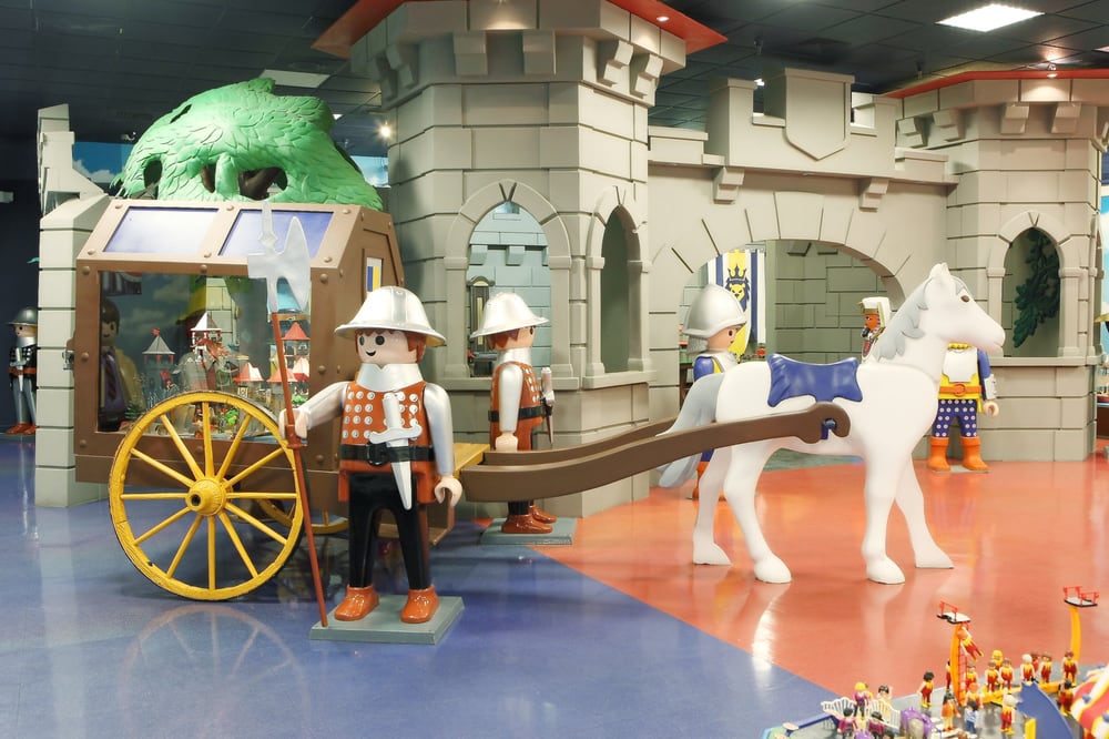 Playmobil city action police man with van