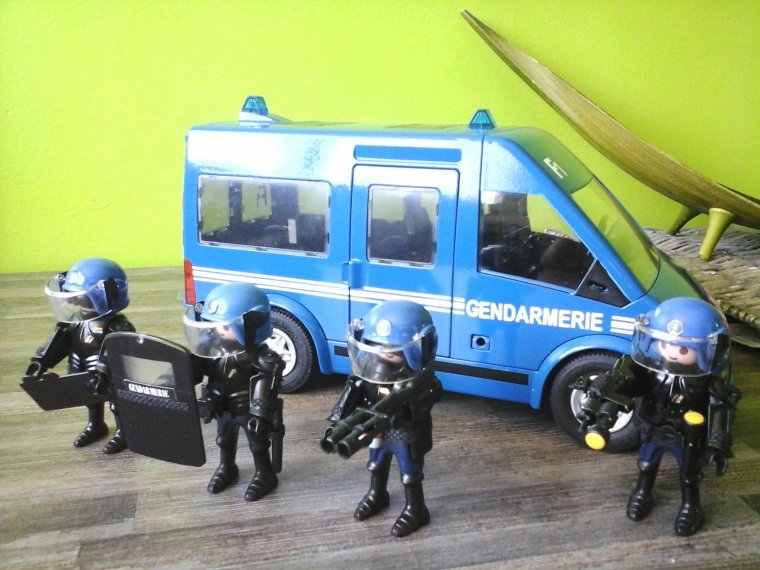 Playmobil gendarmerie