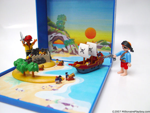 Playmobil micro pirate