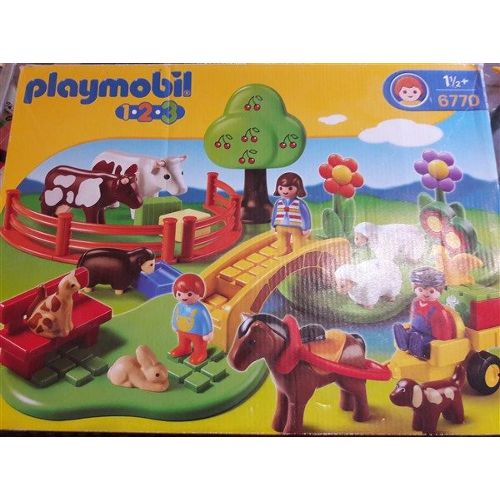 Playmobil 123 famille à la campagne