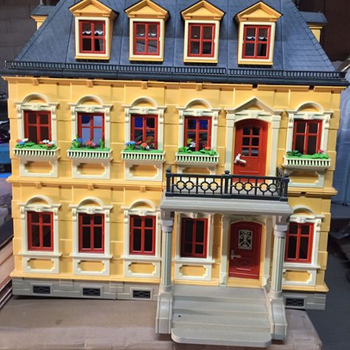 Grande maison playmobil pas cher
