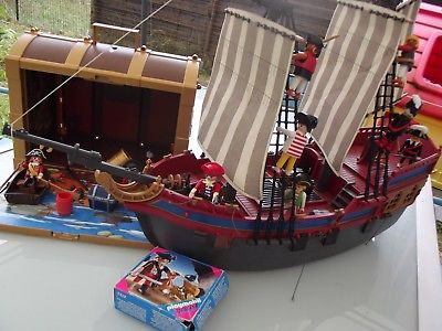 Bateau pirate playmobil 3940 occasion