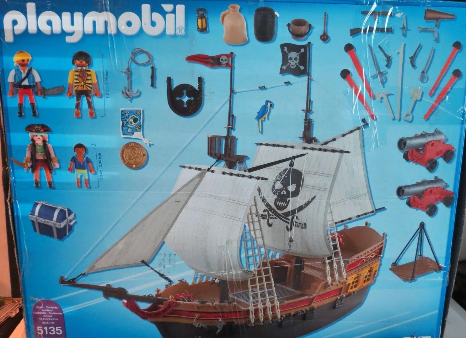 Playmobil large pirate ship 5135