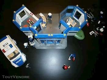 Playmobil police commissariat video