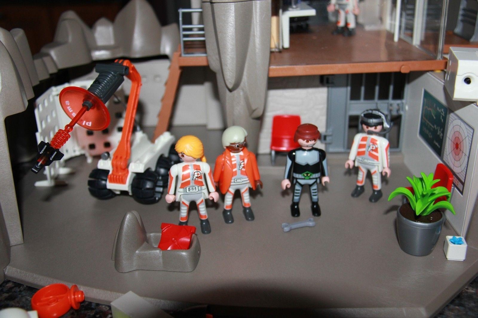 4875 playmobil secret agent headquarters