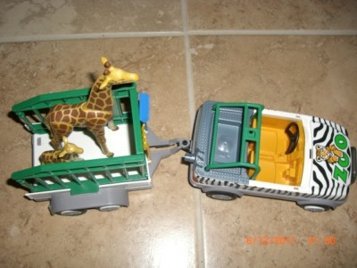 Playmobil animal transporter