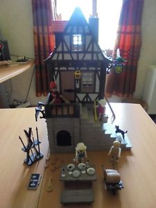 Playmobil auberge moyen age