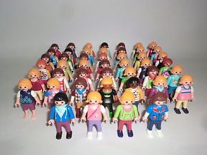 Playmobil fille creche